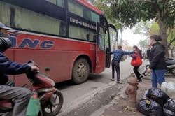 Hà Nội cắm biển 41 điểm đón, trả khách cho xe khách tuyến cố định