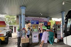 Nhiều cửa hàng xăng dầu vẫn 'khát'