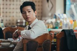Hơn hẳn Song Hye Kyo, Song Joong Ki được công chúng dành tặng điều này