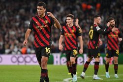 Copenhagen 0-0 Man City: Haaland dự bị, chơi thiếu người, Man City bị cầm hòa