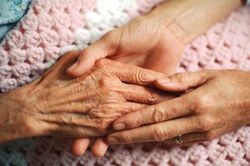 Về thăm mẹ phút lâm chung mà các anh tôi lại nói những câu phũ phàng