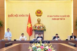 Thường vụ Quốc hội đồng ý kéo dài cơ chế đặc thù với TP.HCM thêm 1 năm
