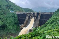3 thủy điện xả nước qua tràn về sông Vu Gia