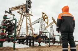 Mỹ lo công cụ giá trần sẽ phản tác dụng với Nga sau quyết định của OPEC+