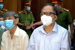 Xét xử vụ bán rẻ 2 dự án KDC Phước Kiển và Ven Sông (TPHCM): Viện kiểm sát đề nghị tuyên bị cáo Tất Thành Cang 8-10 năm tù