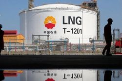 Trung Quốc ráo riết phát triển hệ thống kho cảng LNG