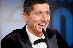 Lewandowski: 'Hy vọng Quả bóng vàng năm nay không bị hủy'