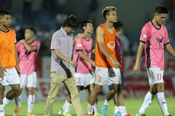 HLV Trần Công Minh: ' V-League nóng ở đáy bảng xếp hạng'