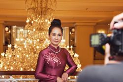 Bí quyết ngày càng trẻ đẹp của NSND Lan Hương ở tuổi 60