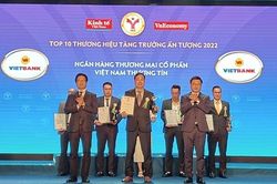 Vietbank lần thứ 3 lọt Top 10 thương hiệu tăng trưởng ấn tượng 2022