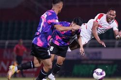 Viettel chào thua Hà Nội FC trong cuộc đua vô địch
