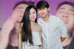 Hoài Lâm bật khóc trên livestream, dân mạng phát hiện ra chi tiết liên quan đến vợ cũ