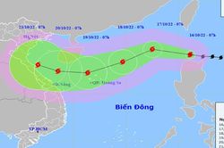 Bão NESAT sắp tiến vào Biển Đông