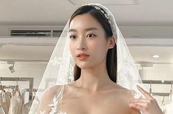 Hoa hậu Đỗ Mỹ Linh: 'Chồng phải chuộc lỗi khi tôi hờn giận'