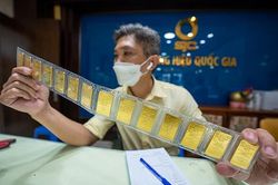 Giá vàng tuần qua: Mua vàng bán ra, lỗ ngay 1 triệu đồng/lượng