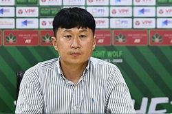 HLV Hà Nội FC đặt mục tiêu thắng Hải Phòng để làm quà Chủ tịch cưới hoa hậu