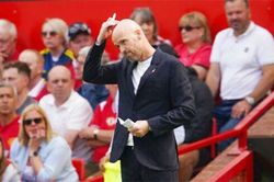 Man United: Phía trước là núi cao