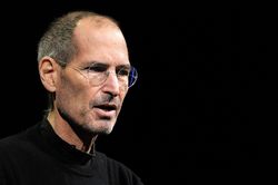 Steve Jobs đã đặt nền móng cho những con chip Apple tự phát triển như thế nào?