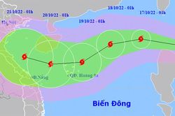 Bão Nesat giật cấp 11 đang tiến vào Biển Đông, diễn biễn rất phức tạp