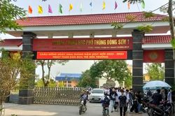 Trường ở Thanh Hóa thu 10 triệu/học sinh đầu năm học