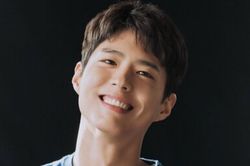 Park Bo Gum nhận mưa lời khen khi xuất hiện ở concert của Blackpink