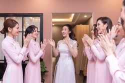 Lộ diện dàn bê tráp 'toàn cực phẩm' trong đám hỏi Đỗ Mỹ Linh và con trai bầu Hiển