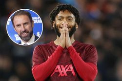 Hậu vệ Liverpool được trao vé bất ngờ đi World Cup 2022