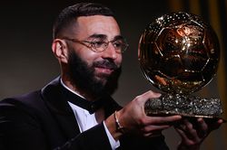 Karim Benzema giành Quả bóng Vàng 2022