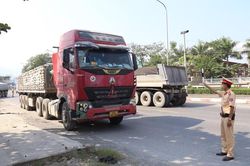 Xử lý dứt điểm hư hỏng đường Hồ Chí Minh