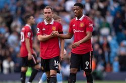 MU báo một tin vui, một tin buồn trước đại chiến Tottenham