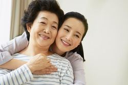 Ngày cưới tôi, mẹ kế nói một câu mà tất cả khách mời thán phục