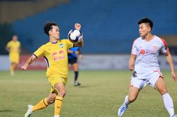 Thất thủ ở Hàng Đẫy, Hoàng Anh Gia Lai thua trận thứ 3 liên tiếp
