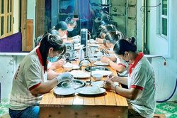 Hỗ trợ nâng cao quyền năng kinh tế của phụ nữ