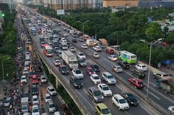 Hà Nội tiếp thu phản biện về đề án thu phí ôtô vào nội đô