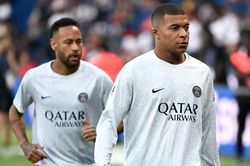 Mbappe ra tối hậu thư PSG: Hoặc Neymar, hoặc tôi ra đi