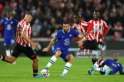 Chelsea đứt mạch thắng liên tiếp