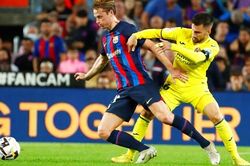 Barcelona đứng thứ hai ở La Liga và kém Real Madrid 3 điểm