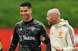 Chị gái Ronaldo tiếp tục bảo vệ em trai