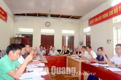 Nâng cao chất lượng sinh hoạt chi bộ ở Trung Hà