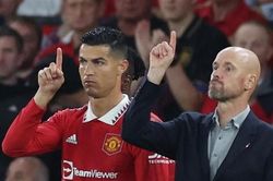 Mourinho 'dạy' Ten Hag cách huấn luyện Ronaldo