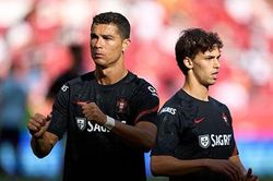 Ten Hag tính thay Ronaldo bằng sao 127 triệu euro của Atletico