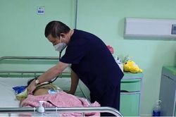 Bé gái mắc cúm A (H5) đang hồi phục sức khỏe