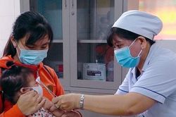 Thành phố Hồ Chí Minh: Nguy cơ thiếu nhiều loại vaccine trong Chương trình Tiêm chủng mở rộng