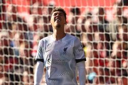 Kết quả Ngoại Hạng Anh: Liverpool thua sốc đội cuối bảng