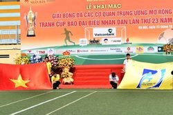 Khai mạc giải bóng đá tranh Cúp Báo Đại biểu Nhân dân lần thứ 23 năm 2022