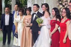 Hé lộ những hình ảnh đầu tiên trong lễ cưới Đỗ Mỹ Linh và con trai bầu Hiển
