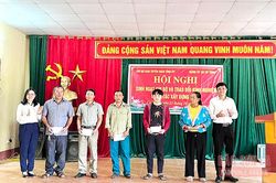 Ban Tuyên giáo Tỉnh ủy tổ chức nhiều hoạt động ý nghĩa tại xã Co Tòng