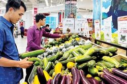 Kinh tế Kinh tế Nông sản ở chợ khó 'trà trộn' vào siêu thị của Huế