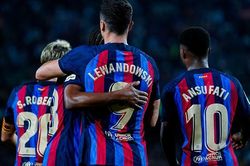 Bóng đá hôm nay 24/10: Varane còn cơ hội dự World Cup, Barca mở tiệc bàn thắng trên Camp Nou