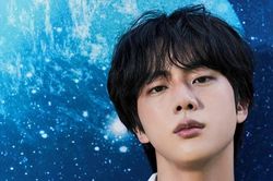 Jin BTS đẹp trai cứu cả bộ ảnh solo 'The Astronaut'